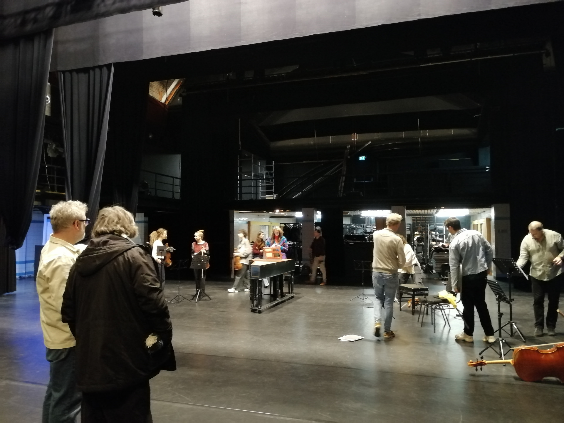 Prípravy na skúšku koncertu