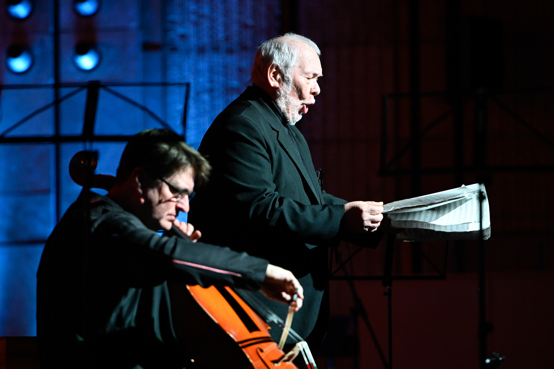 Jozef Lupták s Petrom Mikulášom v Bikít Gilgameš. Foto: Jarmila Uhlíková